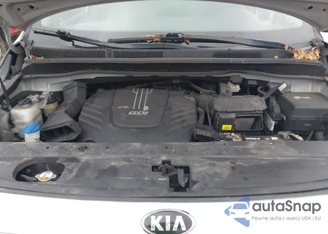 2016 Kia Sedona Lx z USA, uszkodzony, nr VIN KNDMB5C17G6175267